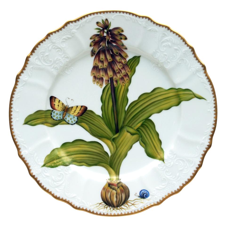 Narcissus Dinner Plate