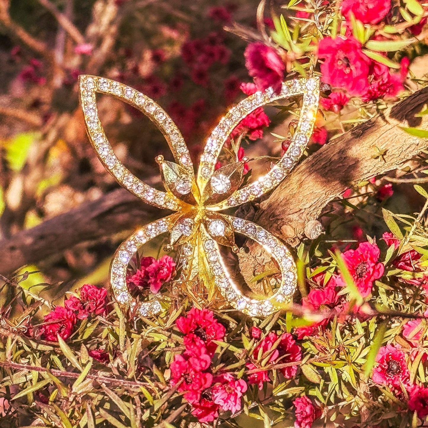 Gold Papillon Figurine