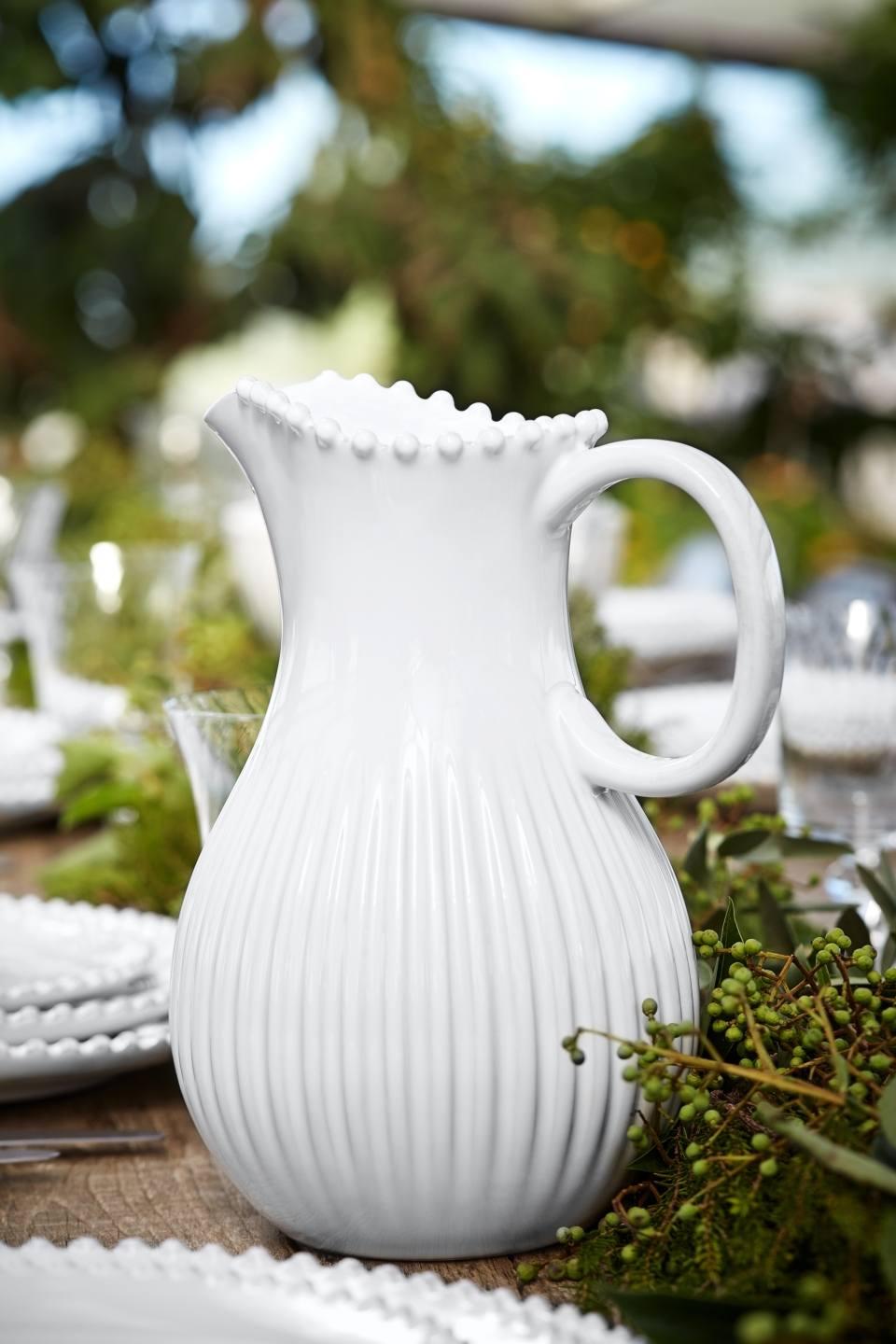 Pitcher 87 oz.