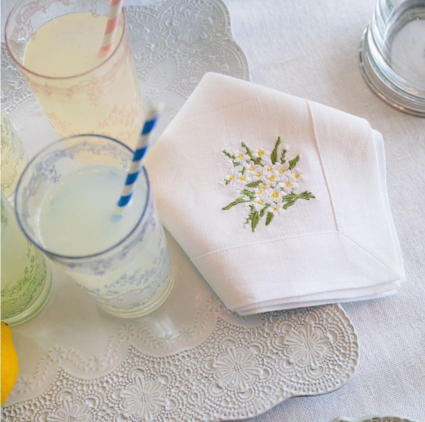 Large Napkin, Daisy Bouquet, White