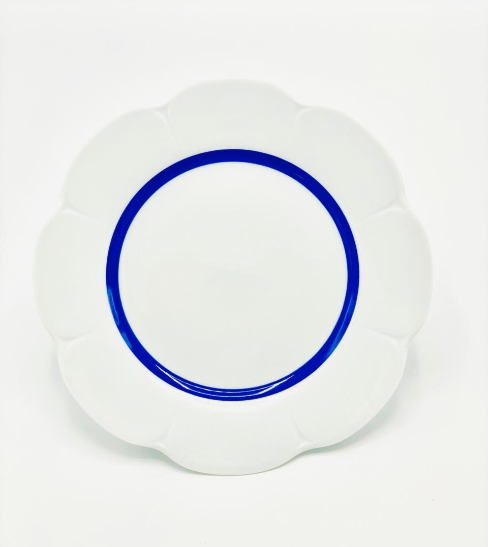 Dinner plate