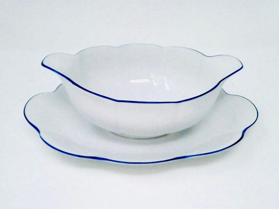 Sauce boat