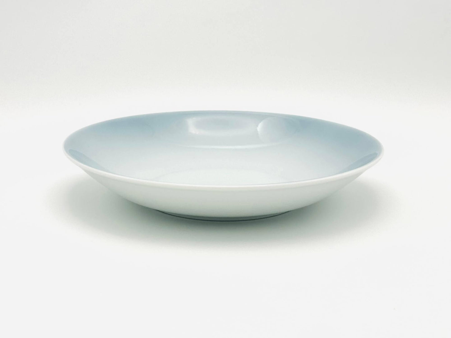 grey pasta/salad plate