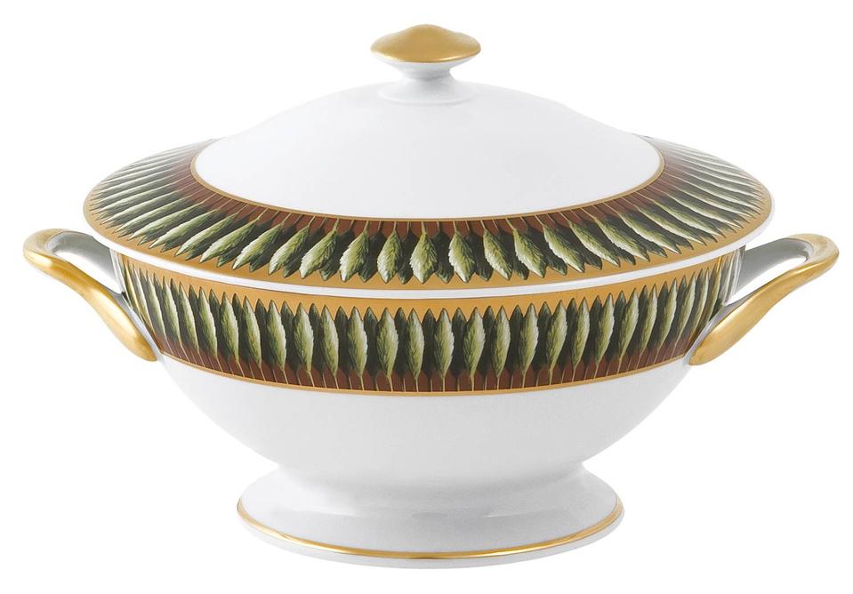 Footed Soup Tureen With Lid