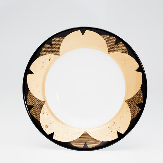 Dinner plate