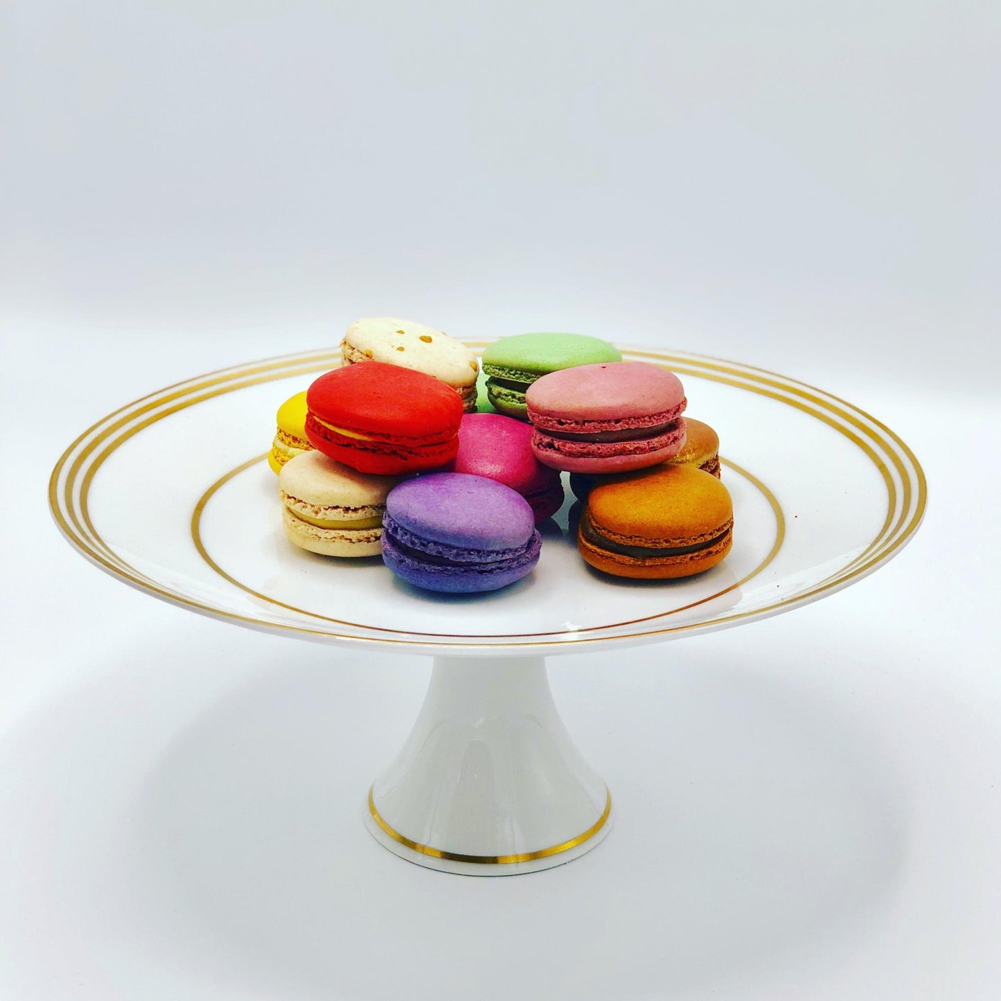 Cake stand