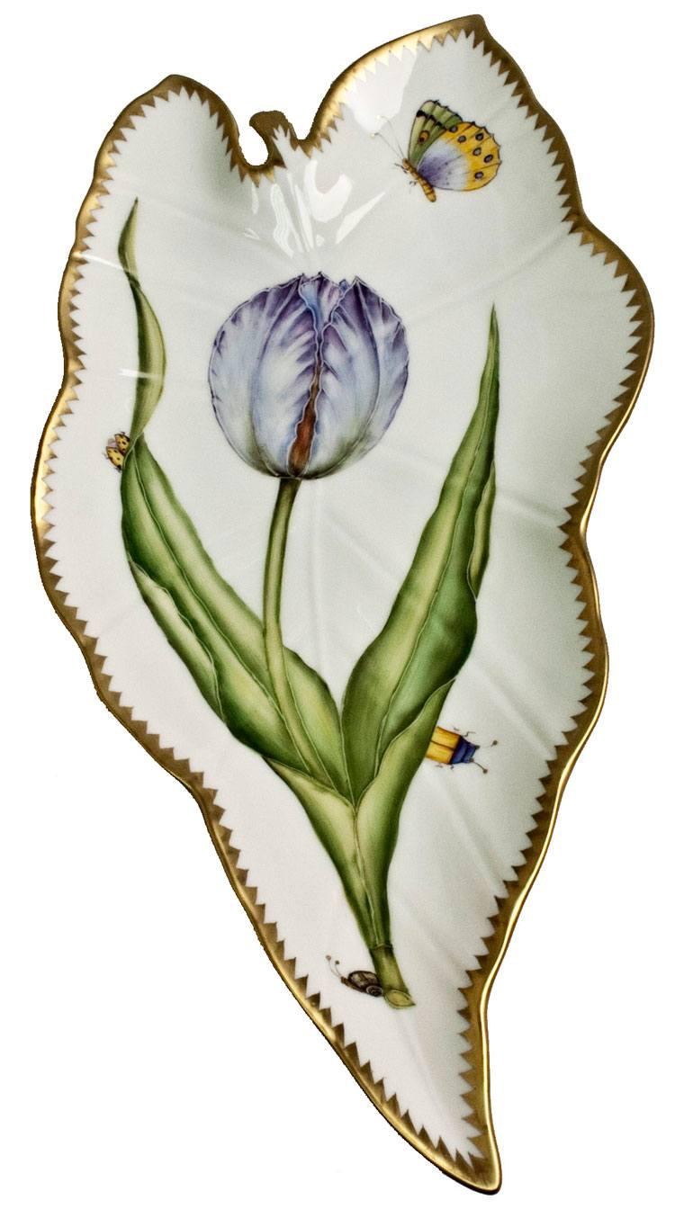 Blue/Lavender Tulip Leaf Tray