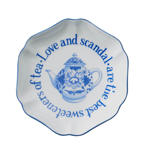 Love And Scandal
