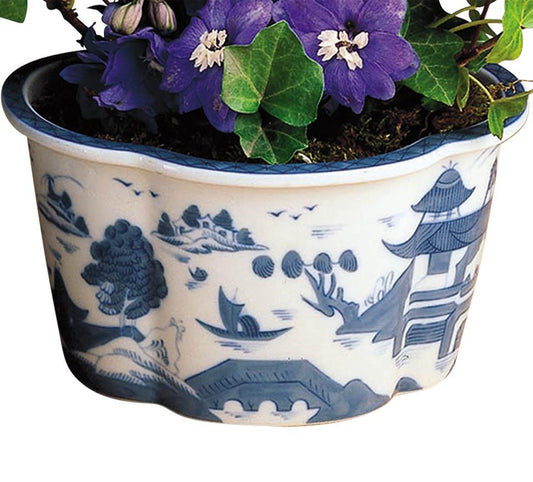 Four Lobed Cachepot