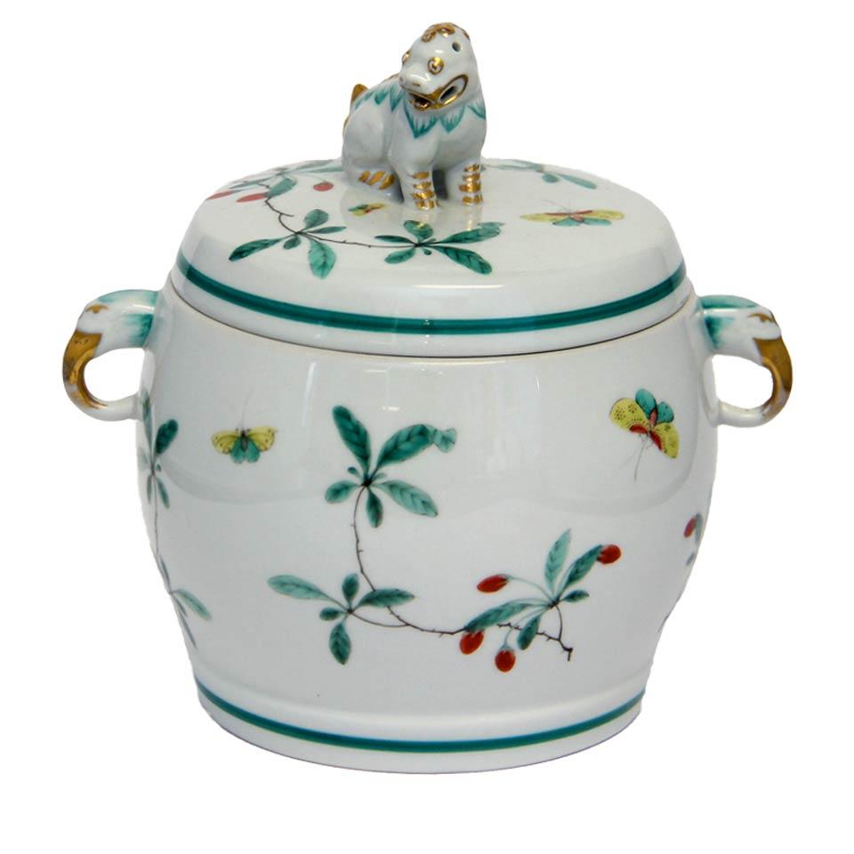 Famille Verte Fu Dog Vessel