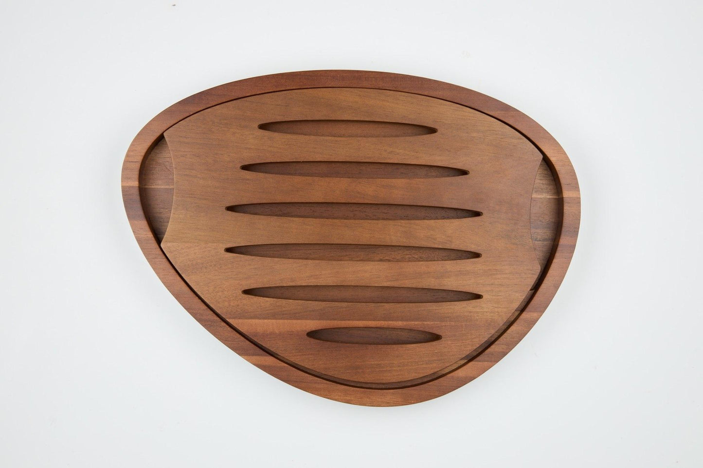 Cutting Board with crumb catch