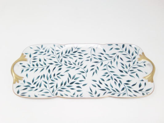Rectangular cake platter