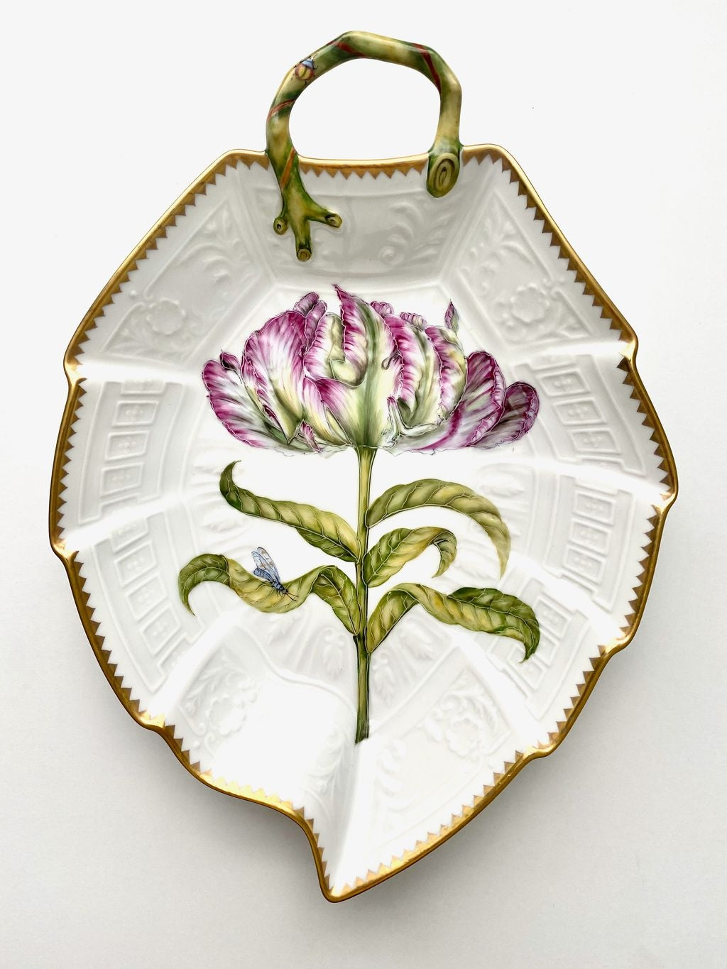 Leaf Plate - Full Bloom Pink Tulip