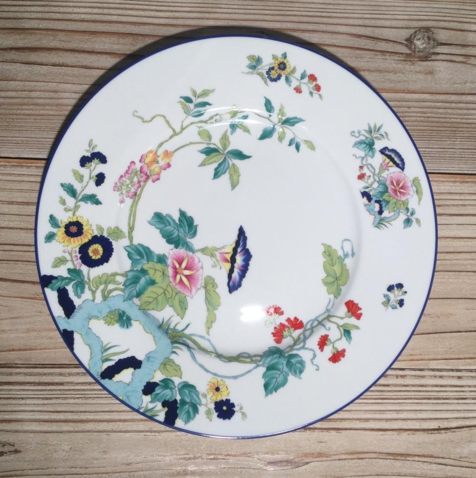 Presentation plate