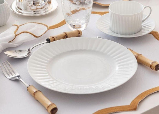 Dinner plate
