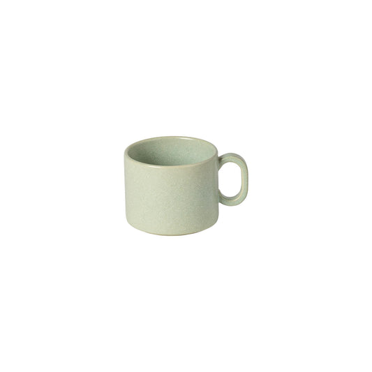Tea cup , Bay leaf