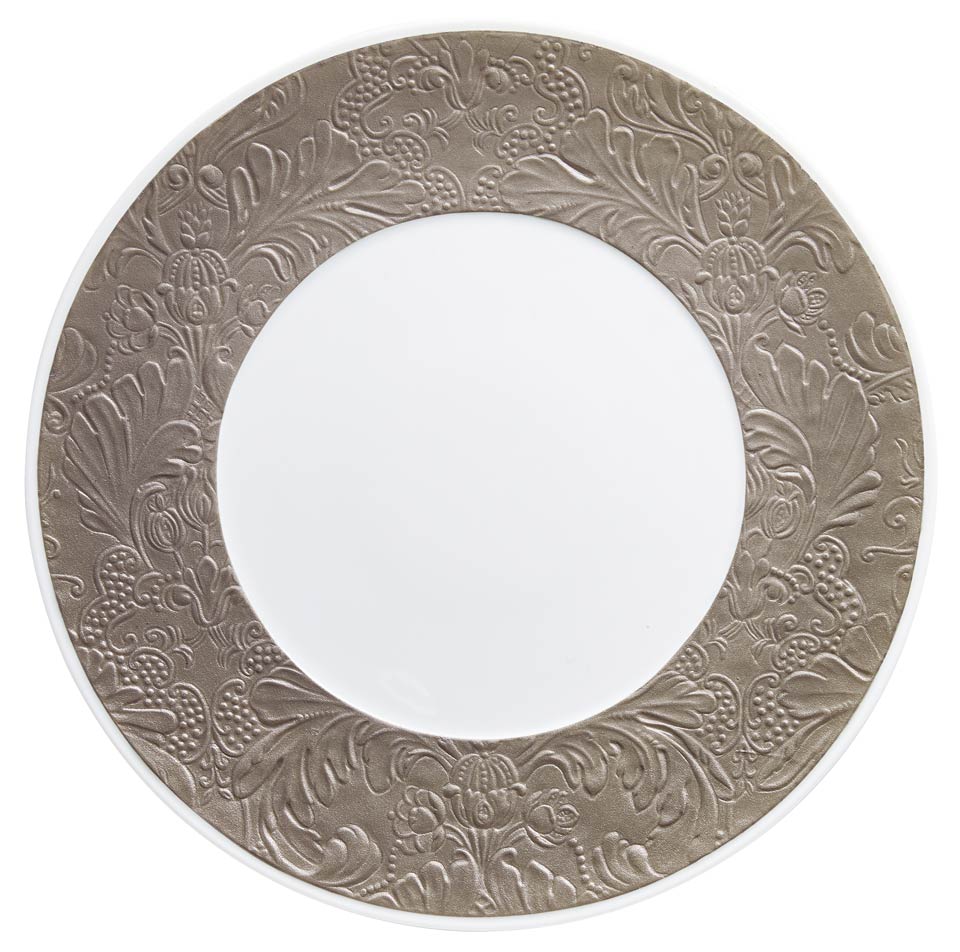 Warm Grey - American Dinner Plate w/ Engraved Rim 10.6 in