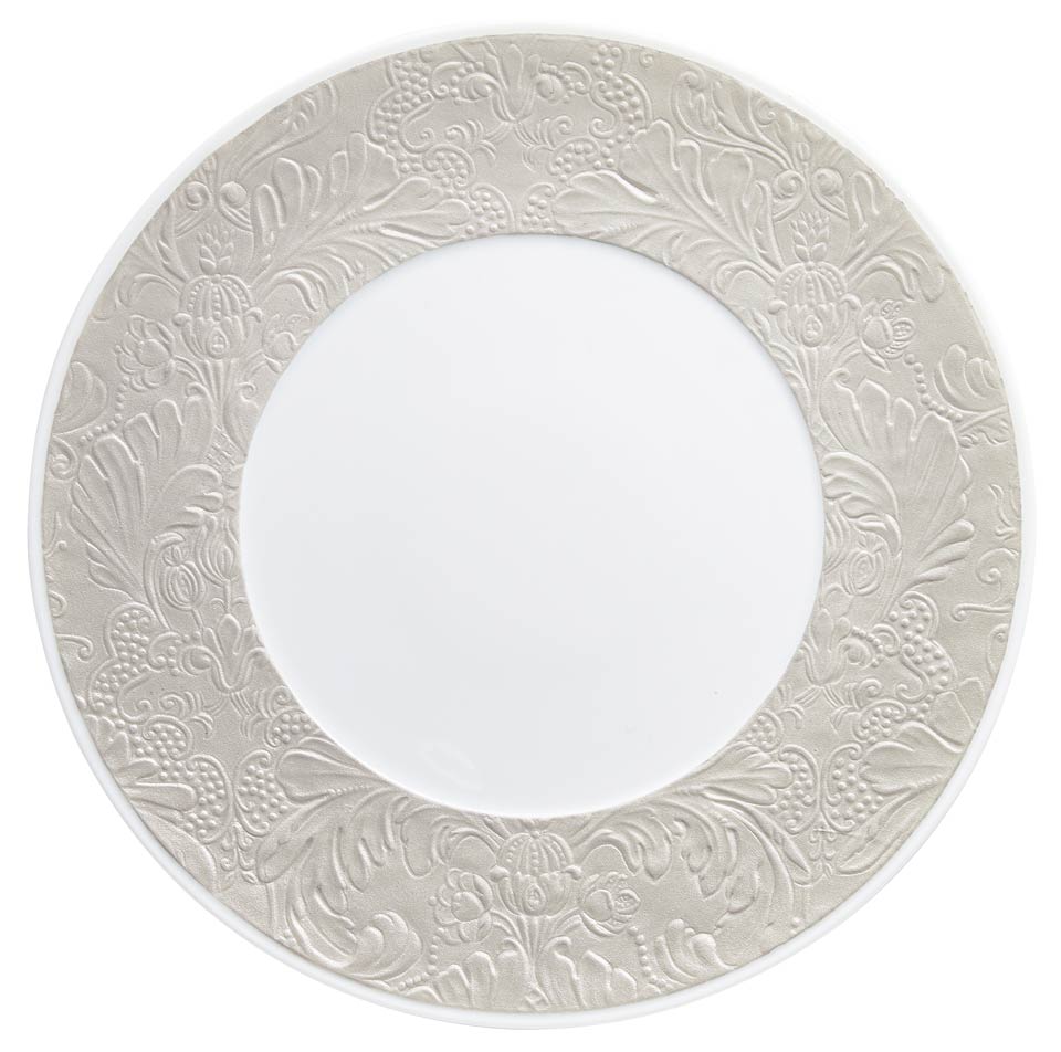 Pearl Grey - American Dinner Plate w/ Engraved Rim 10.6 in