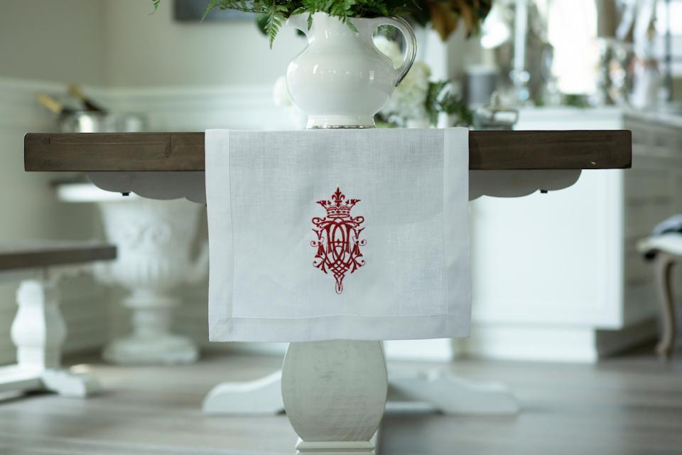 Royal, white/red 17 x 70