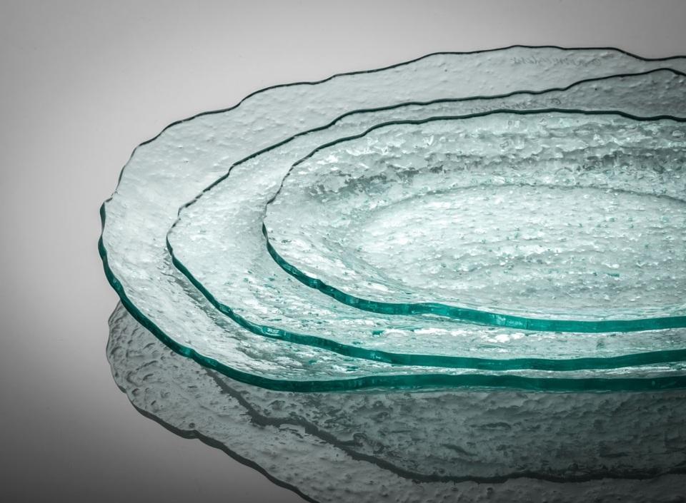 16 x 11 1/4 medium oval tray