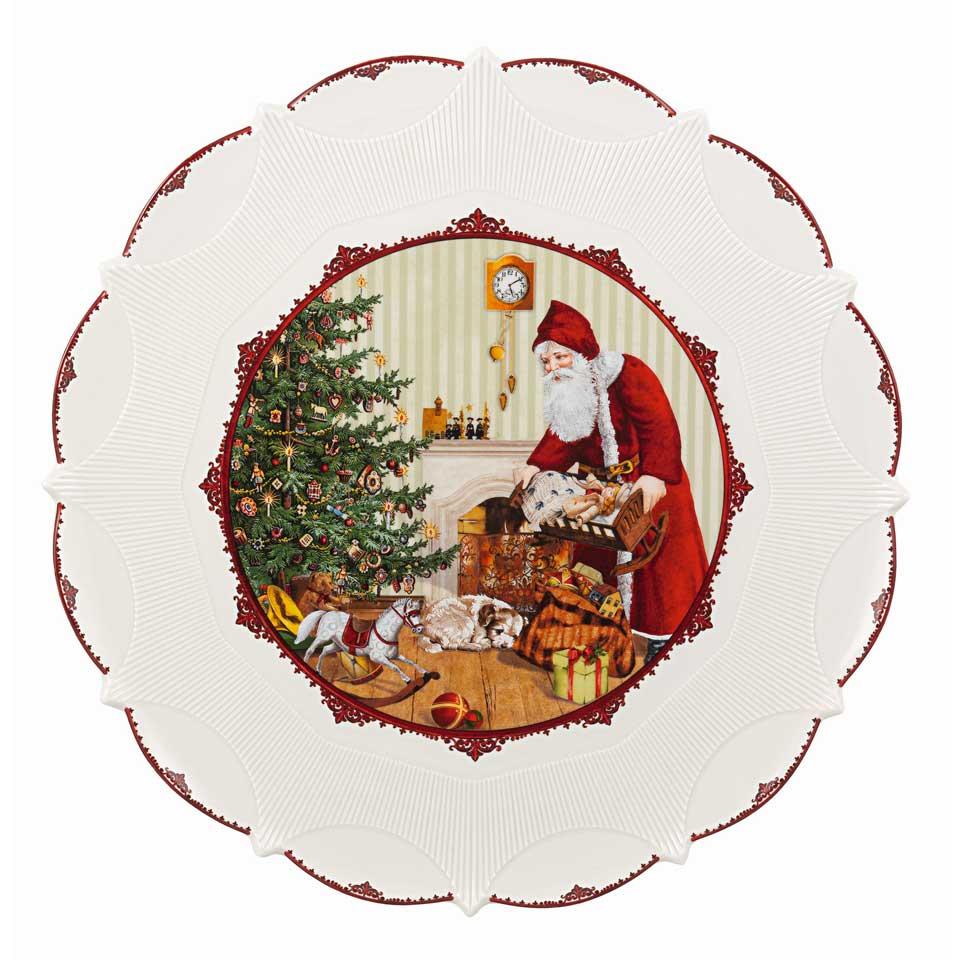 Toy's Fantasy Pastry Plate, Large - Santa Brings Gifts