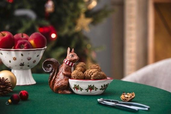Squirrel Nut Bowl