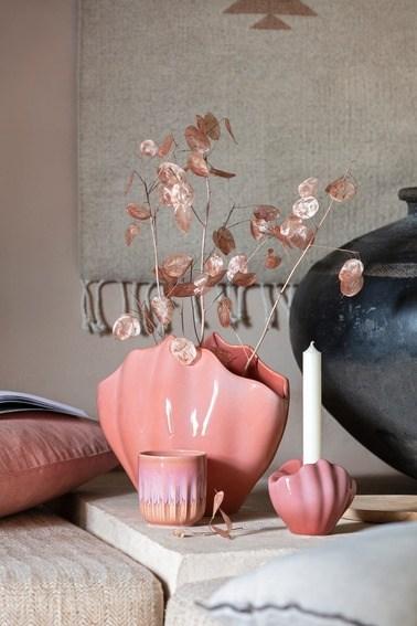 Shell Hurricane Vase