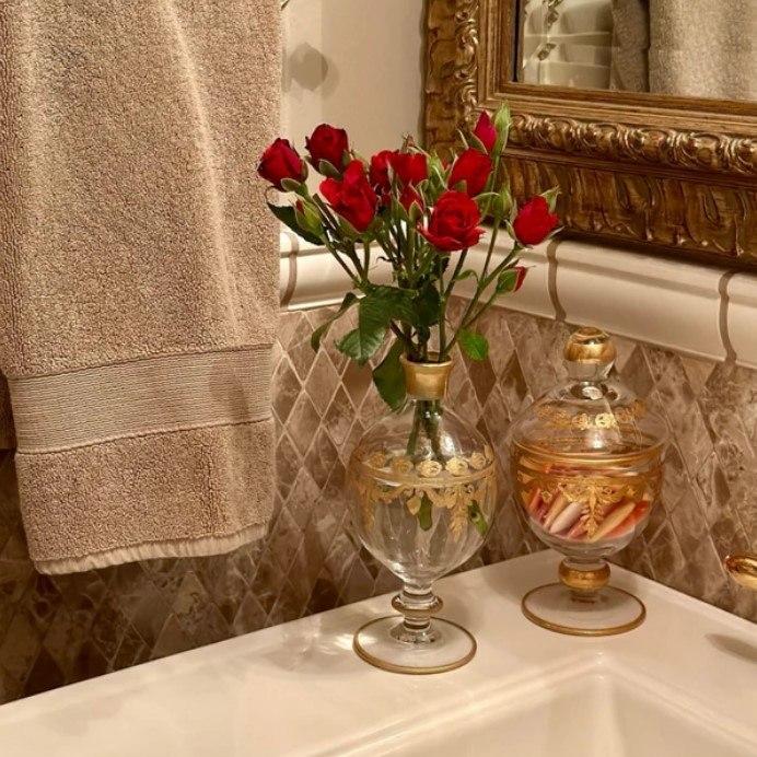 Vetro Gold Bud Vase