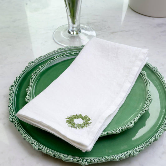 Mini Wreath Washed Linen, White (White Berries) Set of 4
