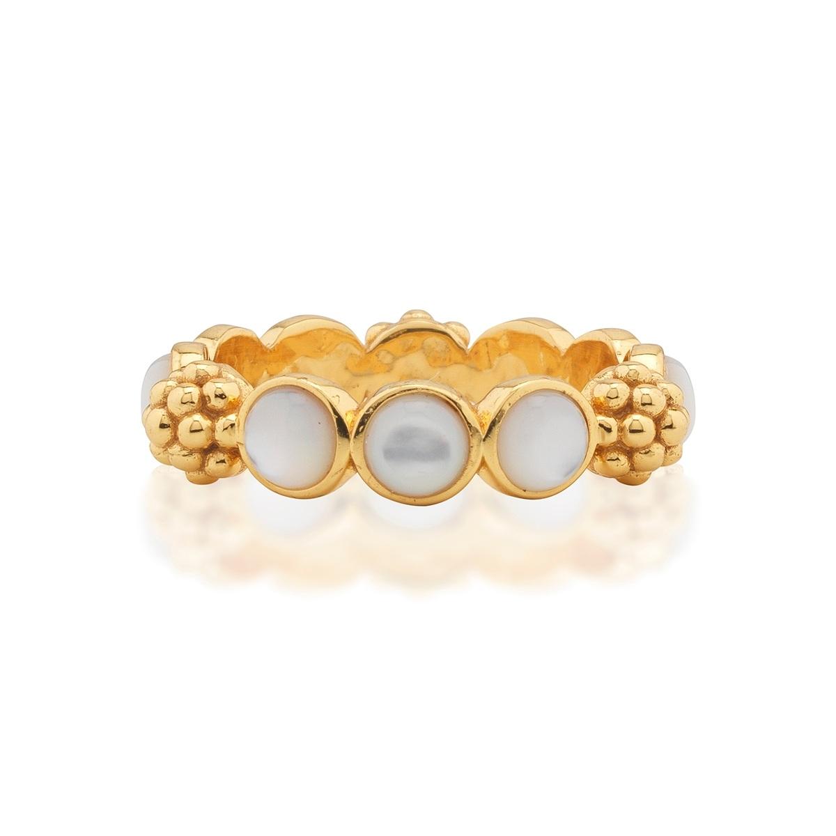 Gem Ring, Size 6 - MOP