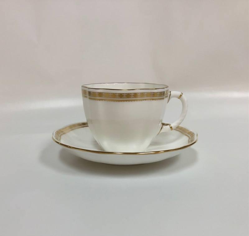 Carlton Gold Cup & Saucer