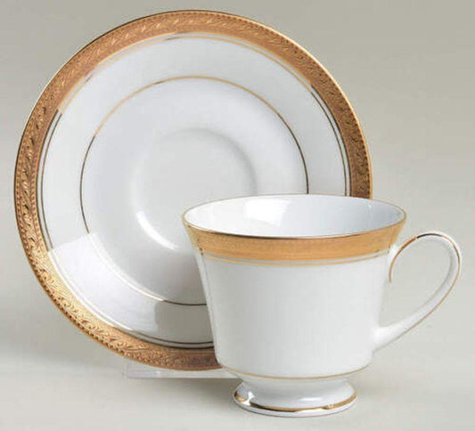 Crestwood Gold Cup & Saucer