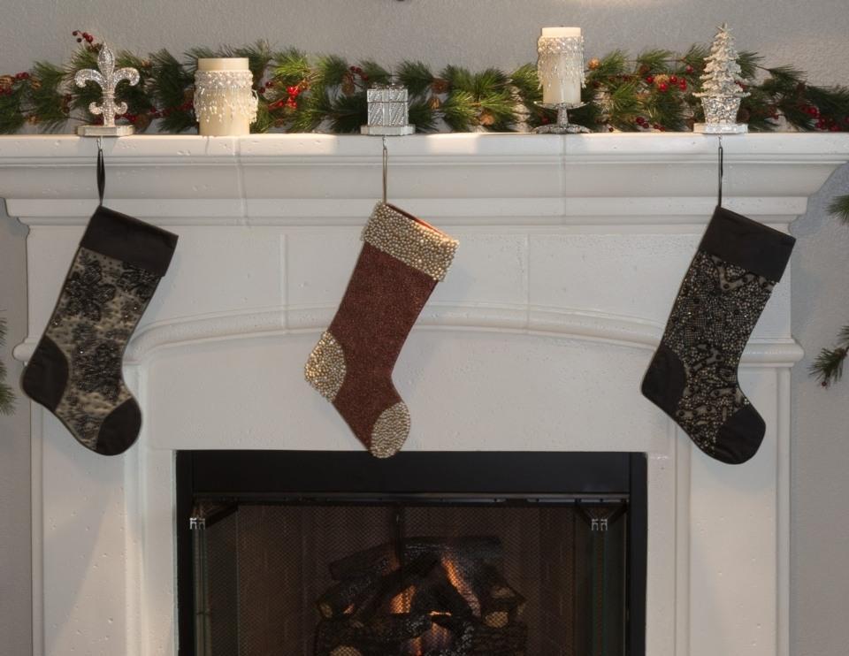 Flocked Crystal Tree Stocking Holder