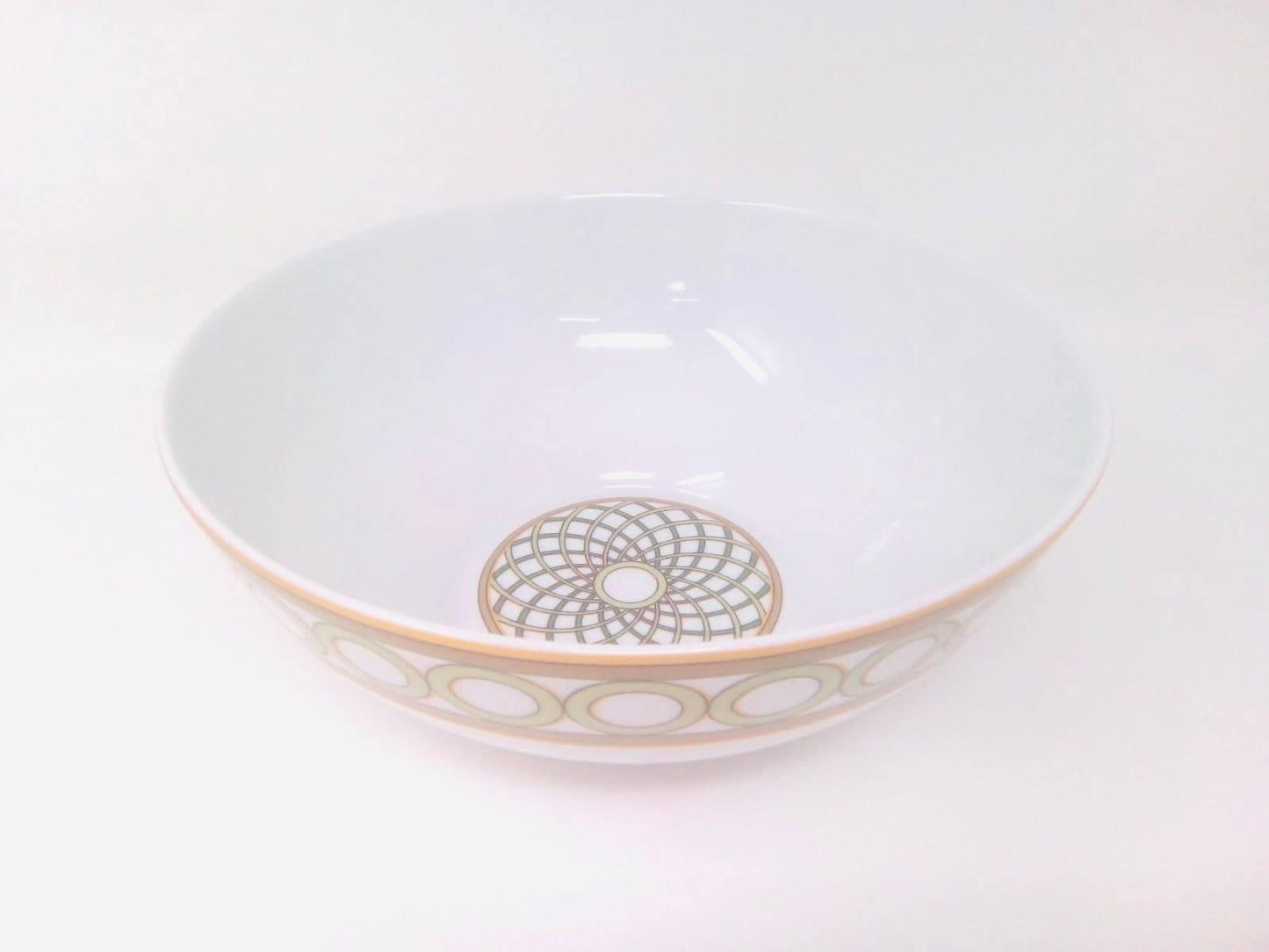 Salad bowl