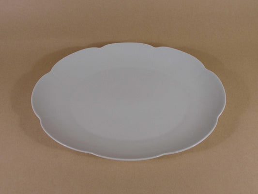 Oval platter medium