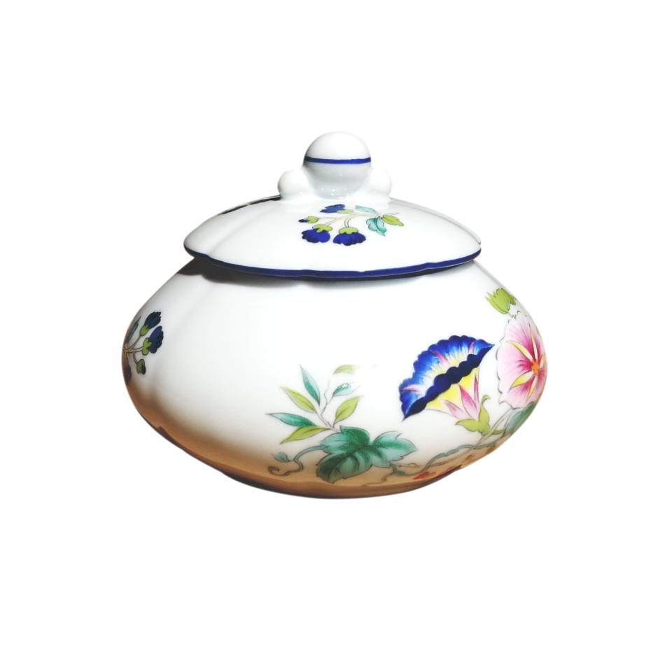 Sugar bowl